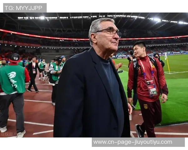 伊万退役后财富满满却留下中国足球的困境与遗憾