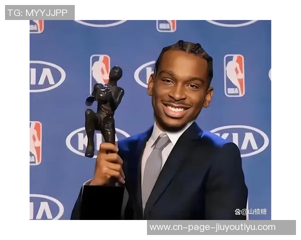 亚历山大荣膺双料MVP助力球队夺冠NBA官推热情回顾上赛季辉煌成就 亚历山大荣膺双料MVP助力球队夺冠NBA官推热情回顾上赛季辉煌成就