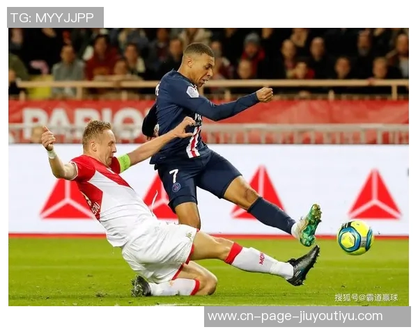 摩纳哥与巴黎对裁判VAR判罚不满卡马拉科雷尔红牌引发激烈争论